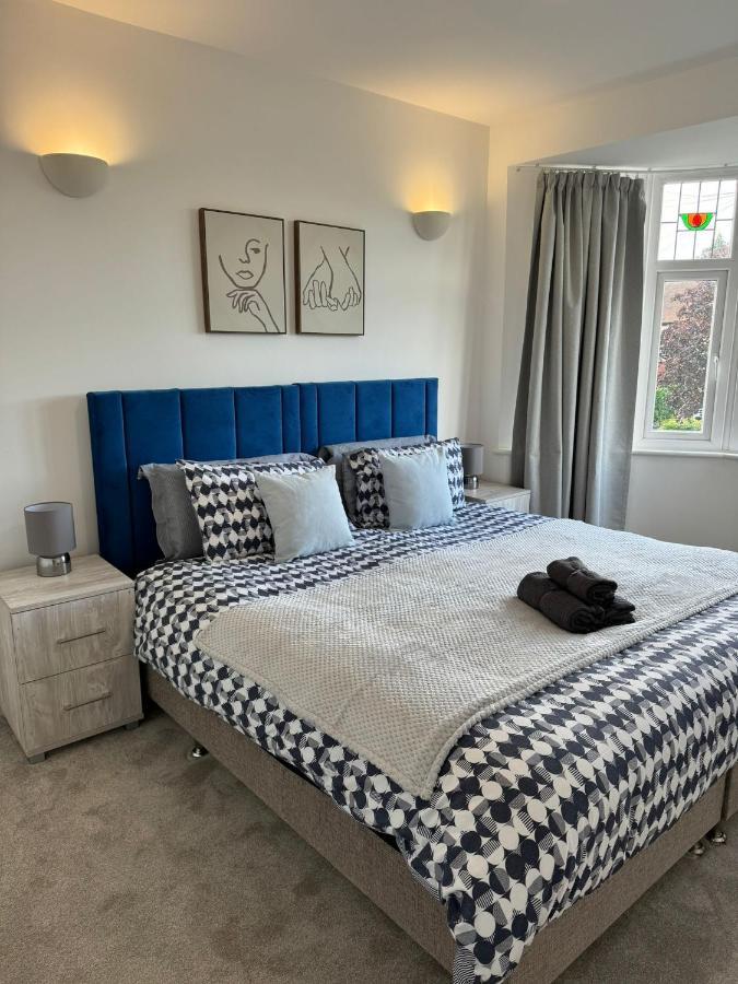 Smart Guest Rooms Fast Access To Central London Via Piccadilly Line New Southgate Exterior foto